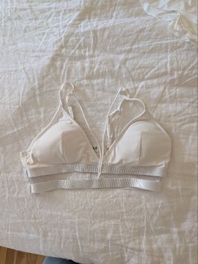 Lunalae Bella Top - Strappy Triangle Top